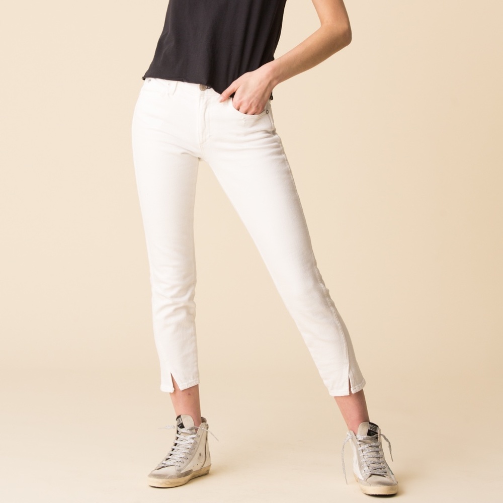 AMO denim Twist slim fit jeans in Sea Salt 25